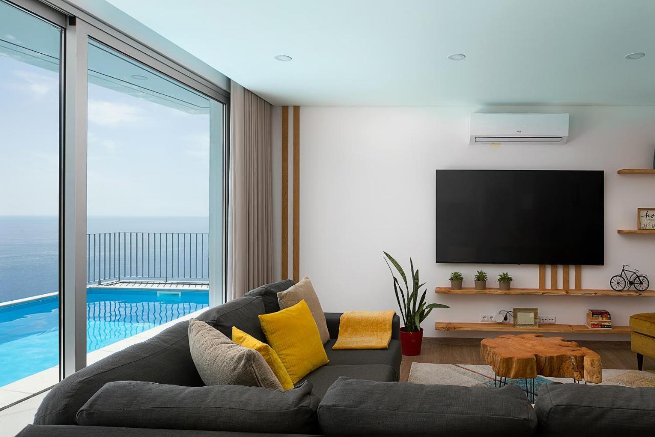 Peak A Boo Private Heated Pool And Private Parking Villa กามารา ดิ โลบุช ภายนอก รูปภาพ