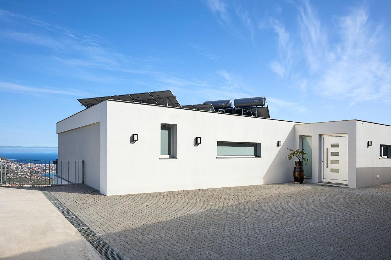 Peak A Boo Private Heated Pool And Private Parking Villa กามารา ดิ โลบุช ภายนอก รูปภาพ